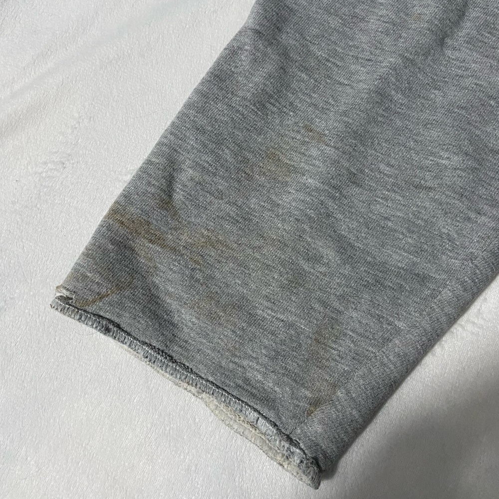 Grey Champion pullover - Picture 3 of 3
